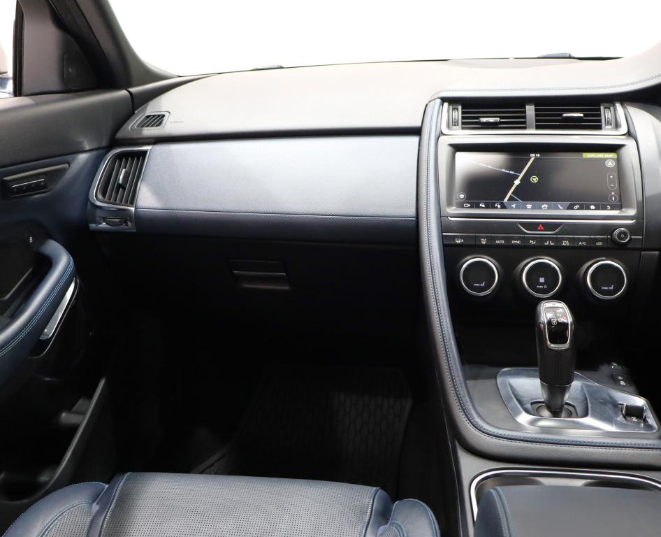 2018 Jaguar E-Pace P300 AWD R-Dynamic HSE