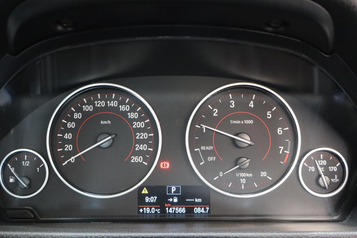 2017 BMW 3 Series 320i M Sport Auto