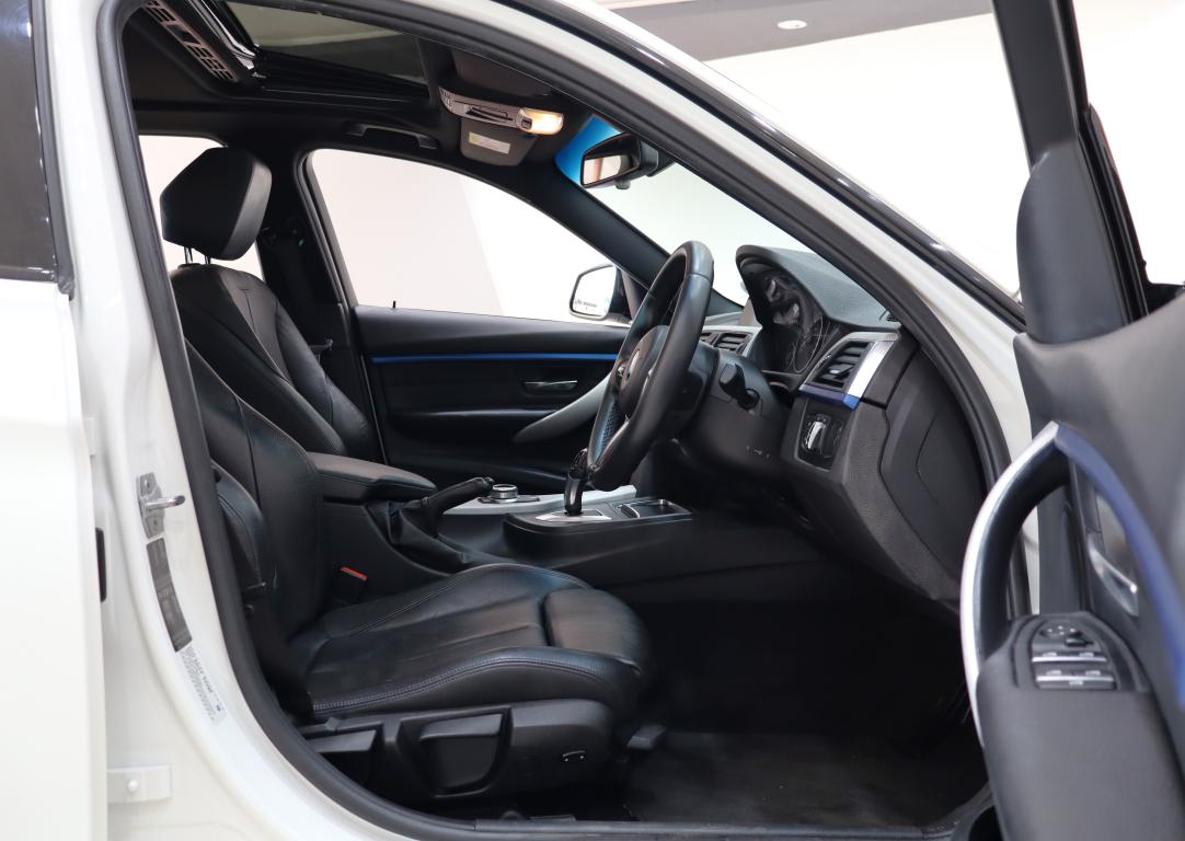 2017 BMW 3 Series 320i M Sport Auto