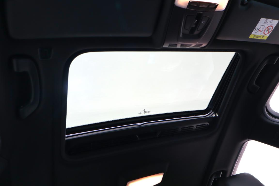 2017 BMW 3 Series 320i M Sport Auto