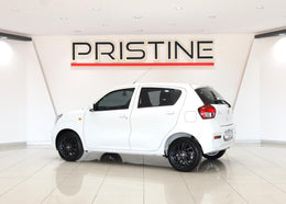 2025 Toyota Vitz 1.0 XR Manual