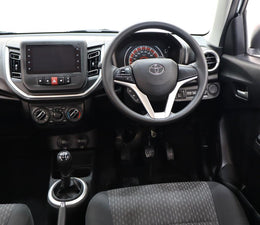 2025 Toyota Vitz 1.0 XR Manual