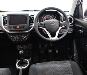 2025 Toyota Vitz 1.0 XR Manual