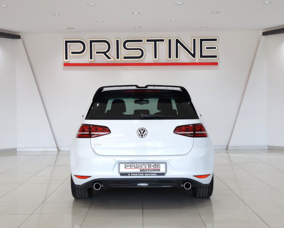 2014 Volkswagen Golf VII GTI 2.0 TSI DSG