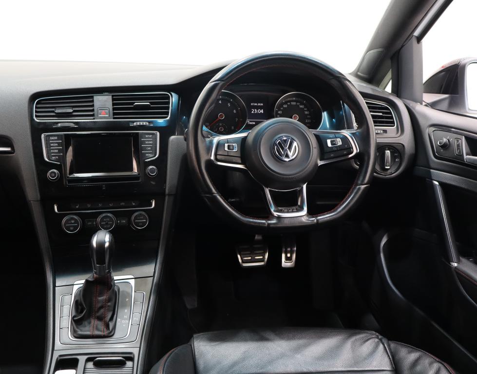 2014 Volkswagen Golf VII GTI 2.0 TSI DSG