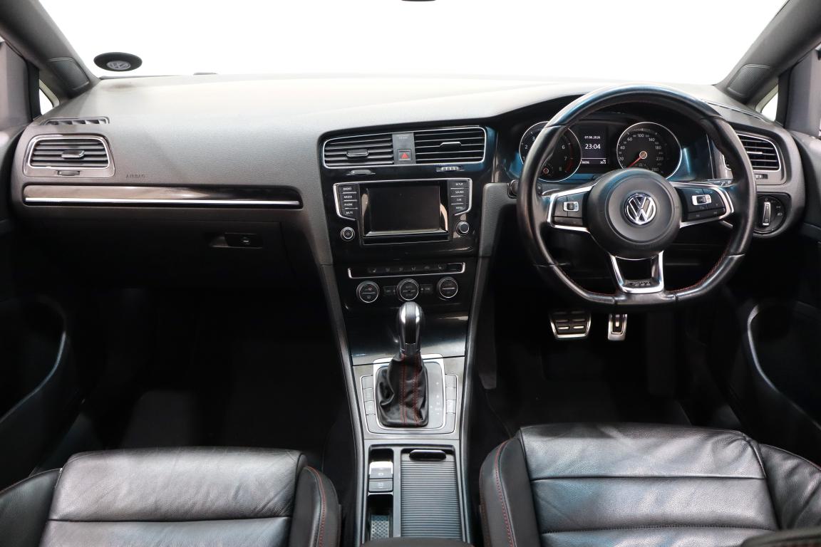 2014 Volkswagen Golf VII GTI 2.0 TSI DSG