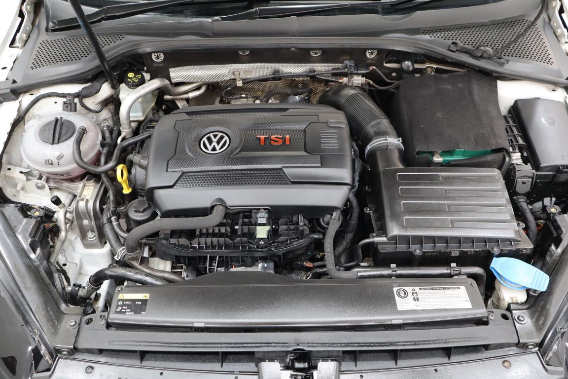 2014 Volkswagen Golf VII GTI 2.0 TSI DSG