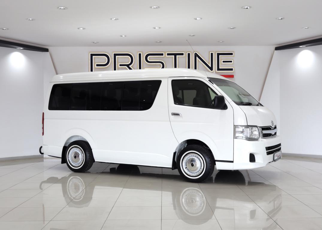 2012 Toyota Quantum 2.7 GL 10-seater bus