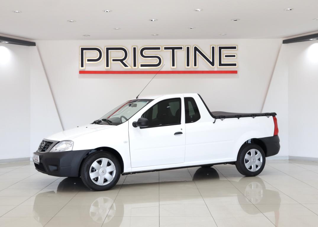 2022 Nissan NP200 1.6i (Aircon) Safety Pack
