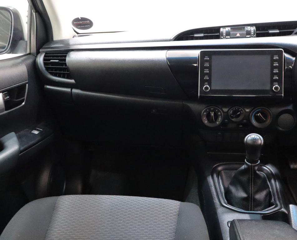 2021 Toyota Hilux 2.4GD-6 Xtra Cab Raider