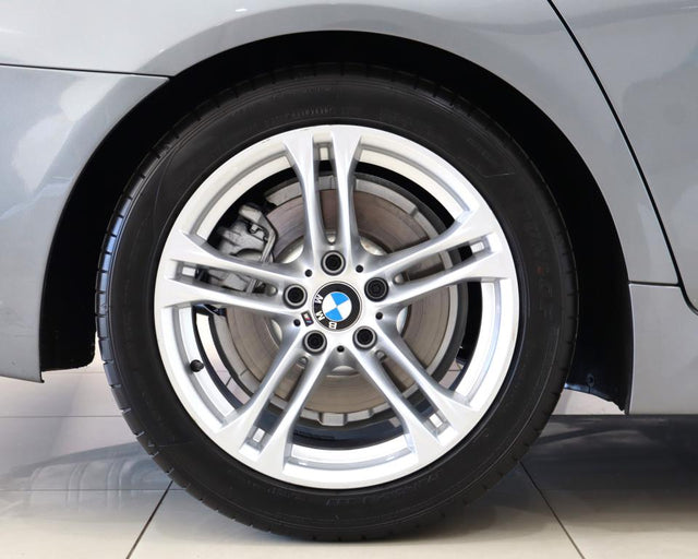 2014 BMW 5 Series 520d M Sport