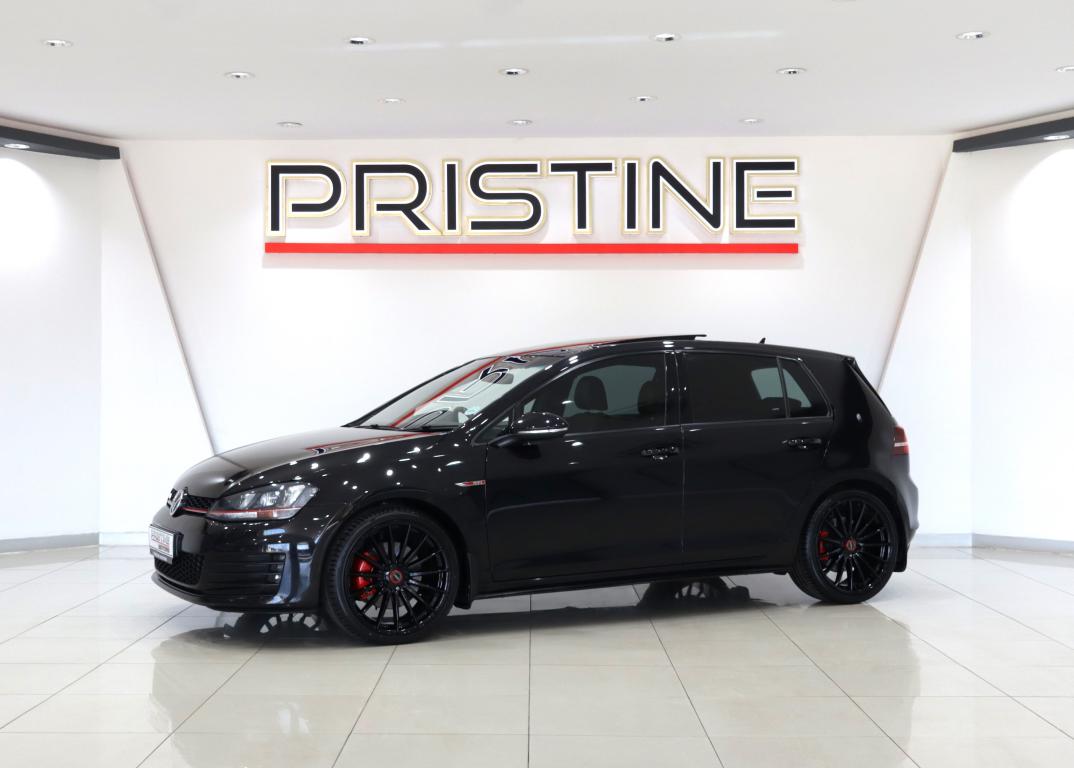 2017 Volkswagen Golf VII GTI 2.0 TSI DSG