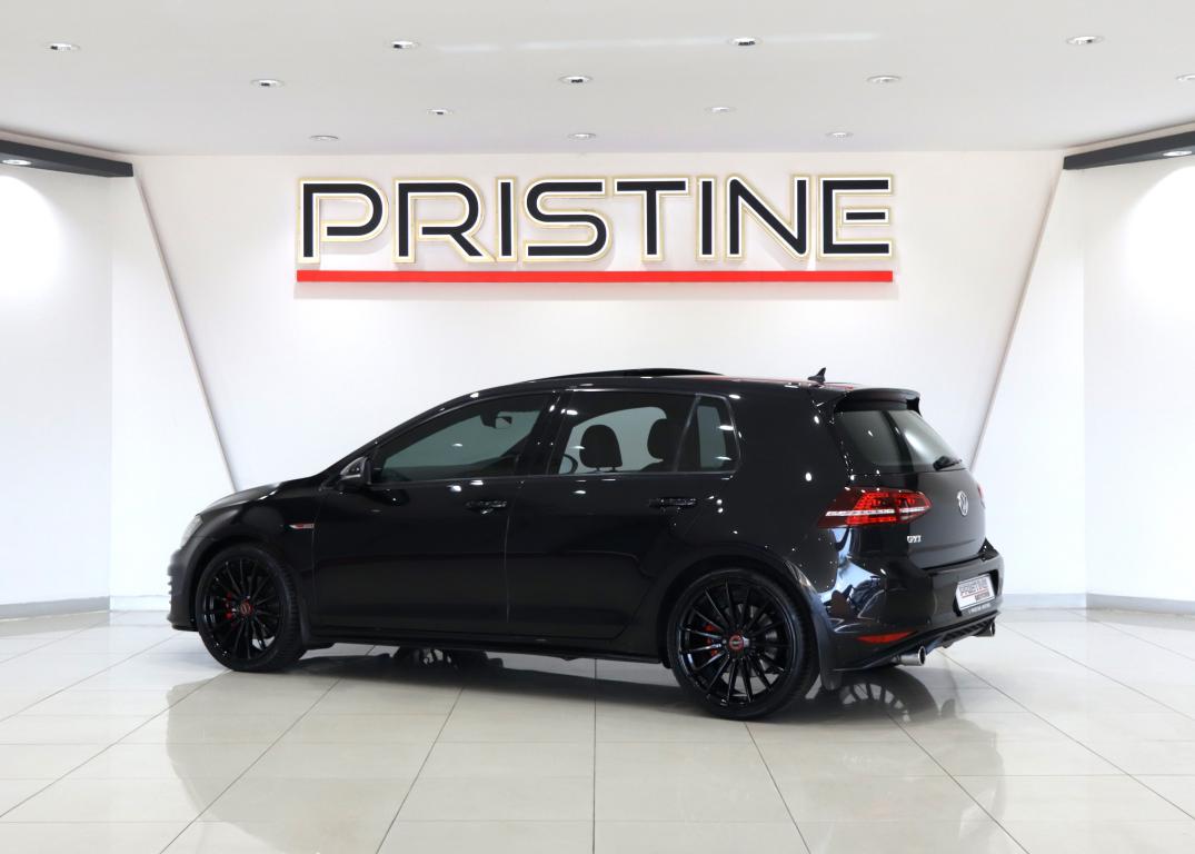 2017 Volkswagen Golf VII GTI 2.0 TSI DSG