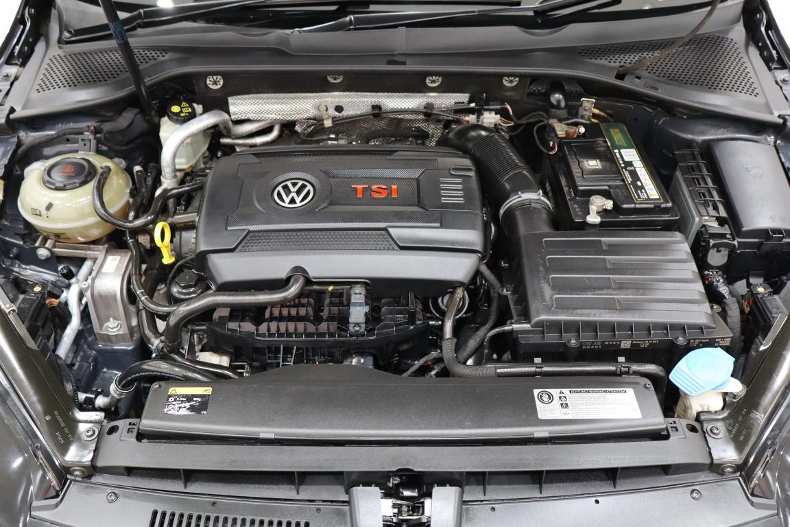 2017 Volkswagen Golf VII GTI 2.0 TSI DSG