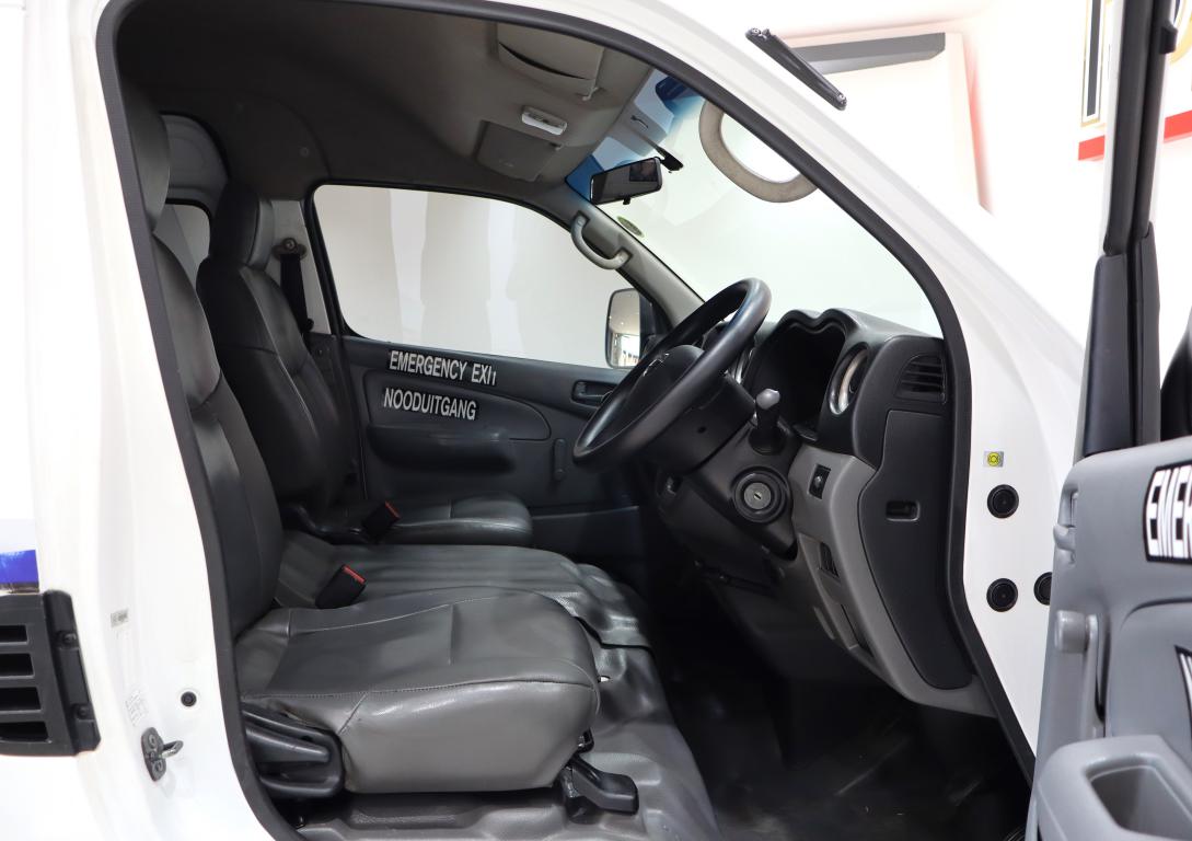 2014 Nissan NV350 Impendulo 2.5i 16-seater