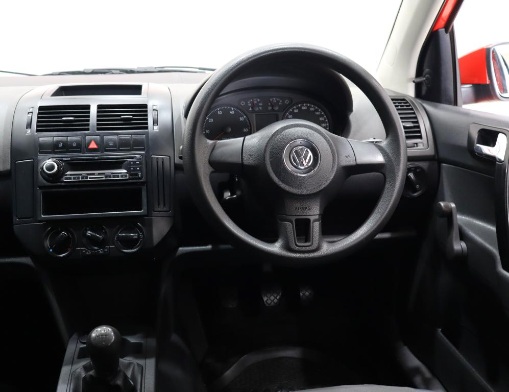 2015  Volkswagen Polo Vivo Hatch 1.4 Trendline