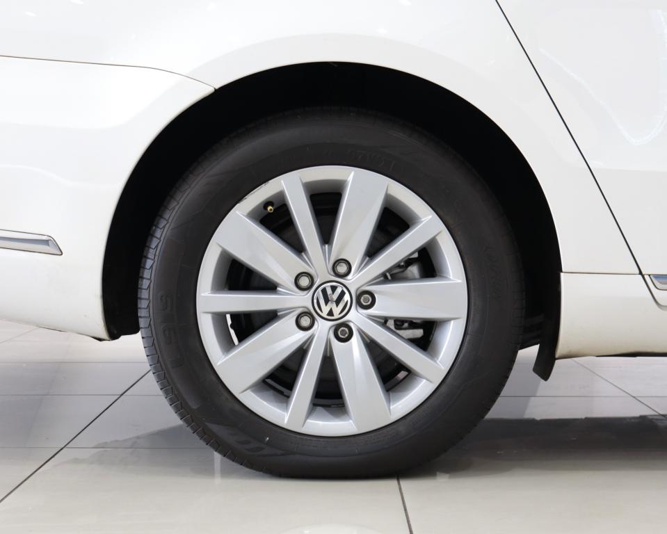 2014 Volkswagen Passat 1.8TSI Comfortline Auto