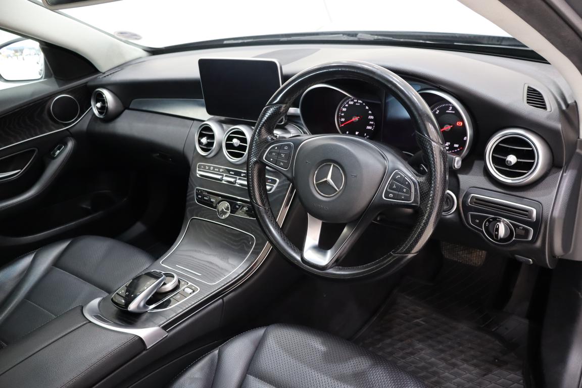 2016 Mercedes-Benz C-Class C250 BlueTec Avantgarde