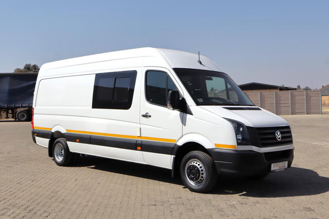 2015 VW Crafter 50 2.0 BiTDI HR 120 KW Mobile Clinic