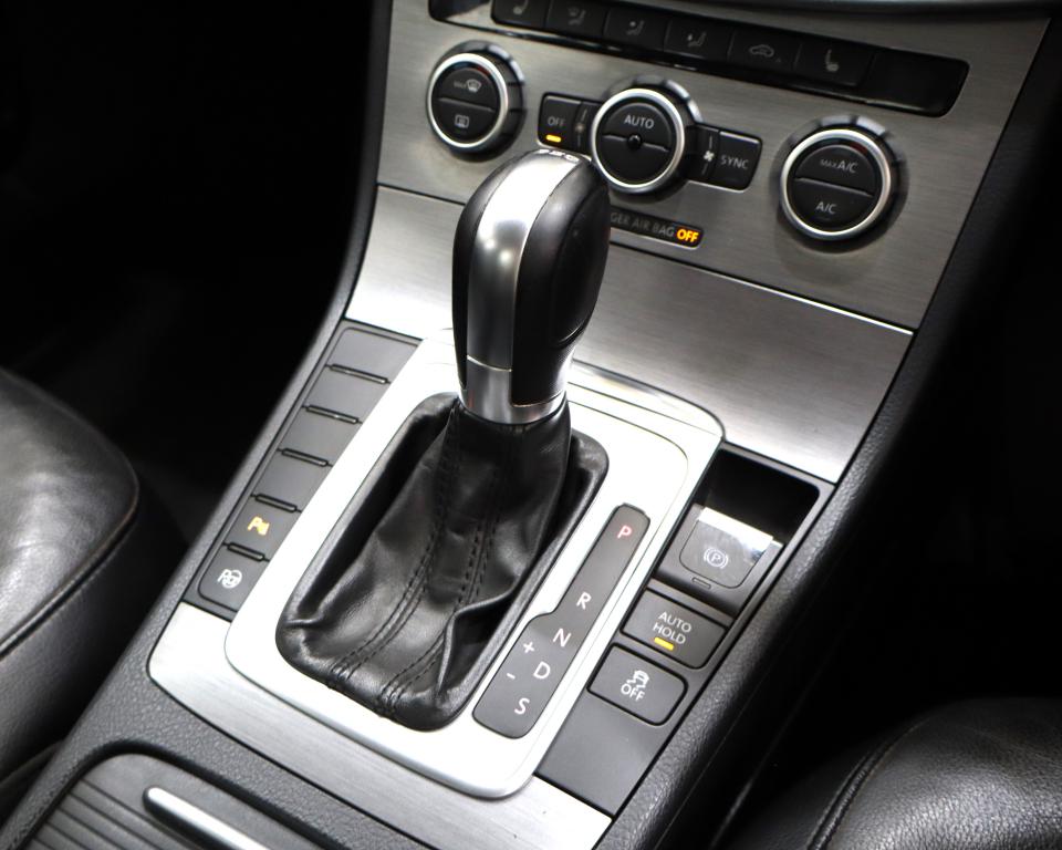 2014 Volkswagen Passat 1.8TSI Comfortline Auto