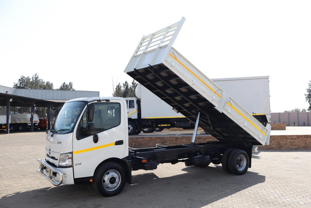 2023 Hino 300 Series 916 LWB (FD3) TIPPER