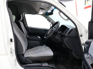 2018 Toyota Quantum 2.5D-4D GL 14-Seater Bus