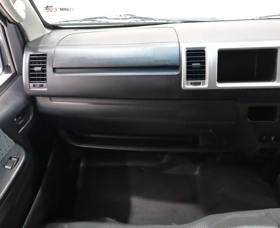 2018 Toyota Quantum 2.5D-4D GL 14-Seater Bus