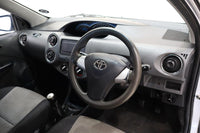 2015 Toyota Etios Hatch 1.5 Xs