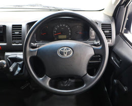2021 Toyota Quantum 2.7 Sesfikile