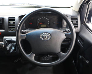 2021 Toyota Quantum 2.7 Sesfikile