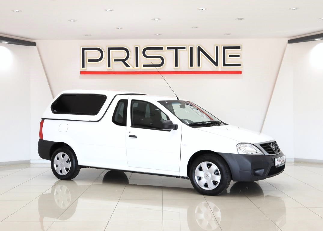 Nissan NP200 1.6i (Aircon) Safety Pack