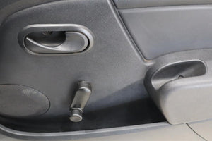 Nissan NP200 1.6i (Aircon) Safety Pack