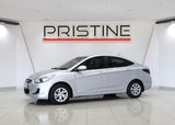 2015  Hyundai Accent Sedan 1.6 Motion
