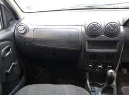 Nissan NP200 1.6i (Aircon) Safety Pack