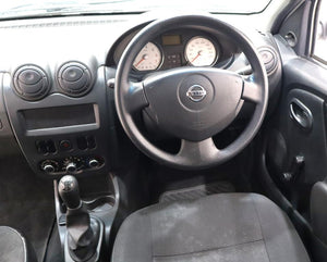 Nissan NP200 1.6i (Aircon) Safety Pack