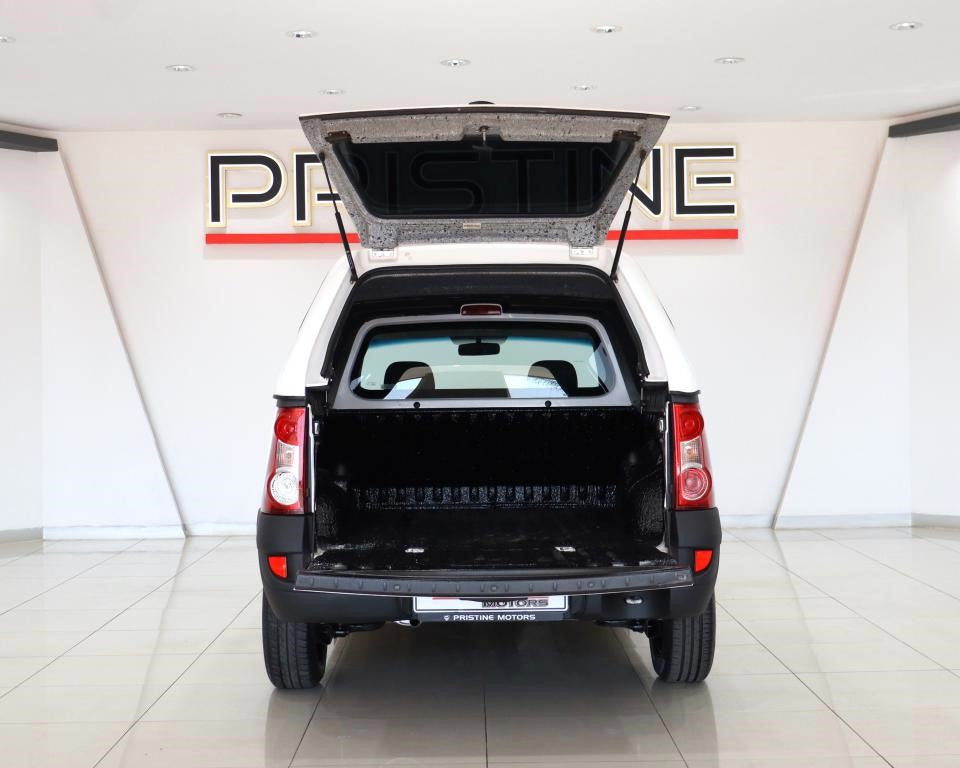 Nissan NP200 1.6i (Aircon) Safety Pack