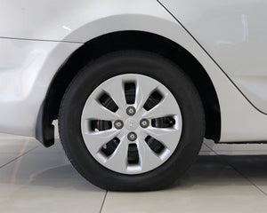 2015  Hyundai Accent Sedan 1.6 Motion