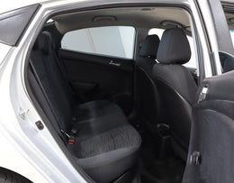 2015  Hyundai Accent Sedan 1.6 Motion