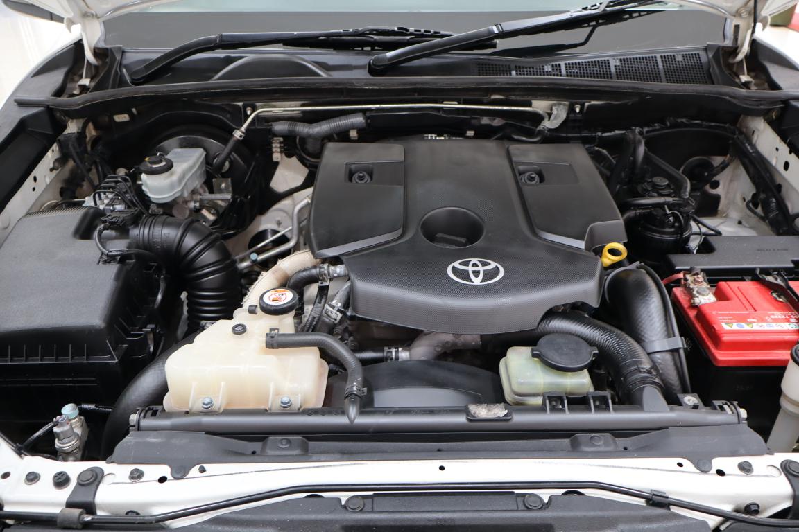 2019 Toyota Hilux 2.4GD-6 SRX Auto