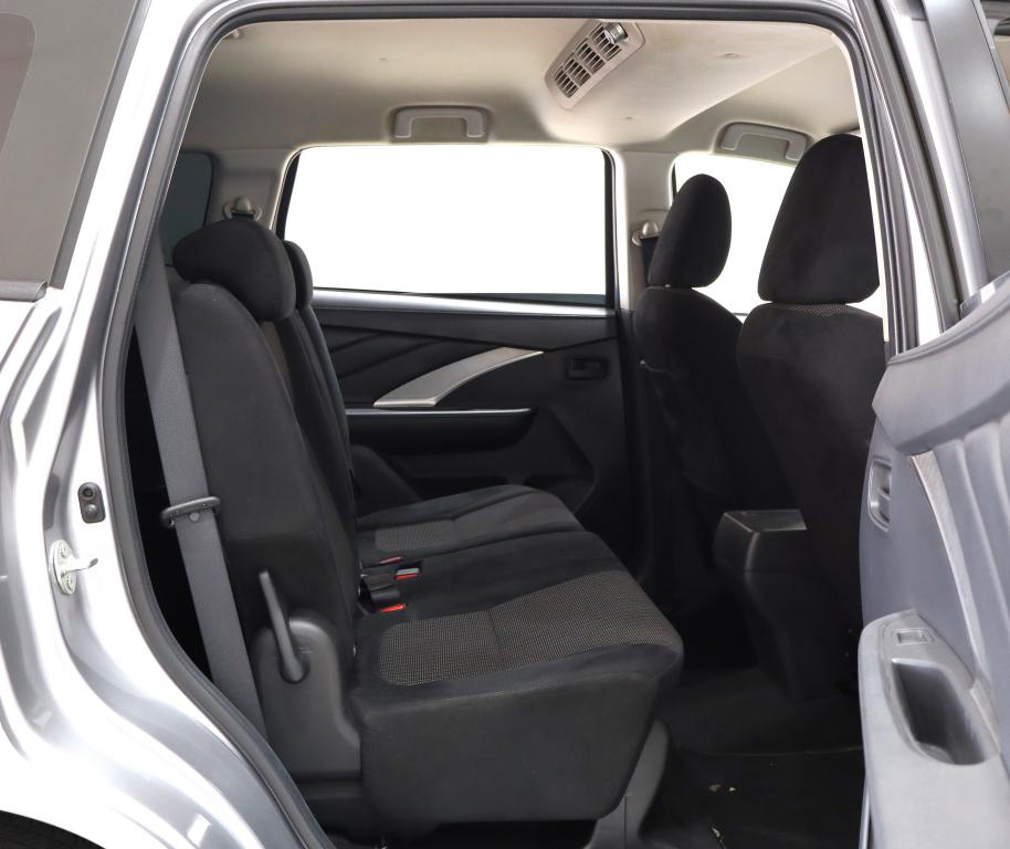 2025 Mitsubishi Xpander 1.5 Manual