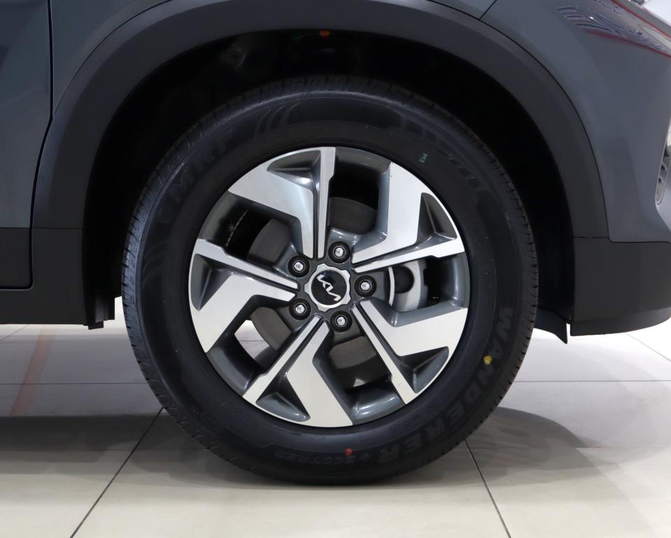 2022 Kia Sonet 1.5 EX