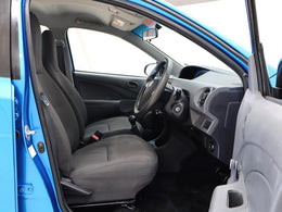 2016 Toyota Etios Hatch 1.5 Xi