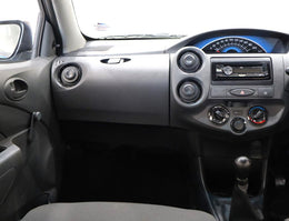 2016 Toyota Etios Hatch 1.5 Xi