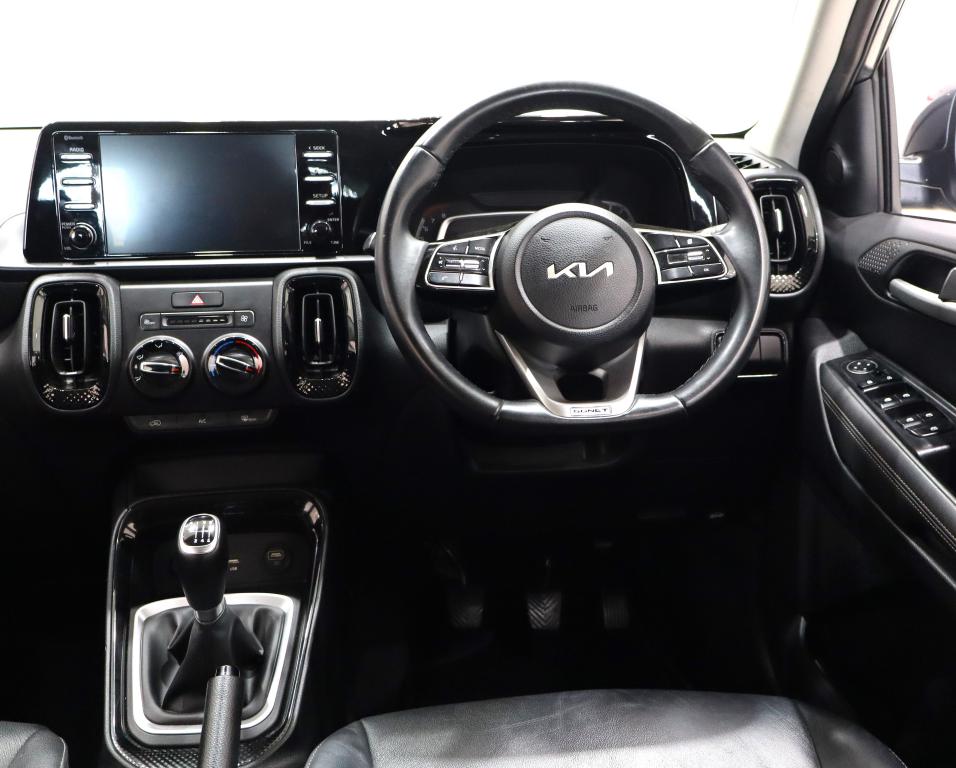 2022 Kia Sonet 1.5 EX
