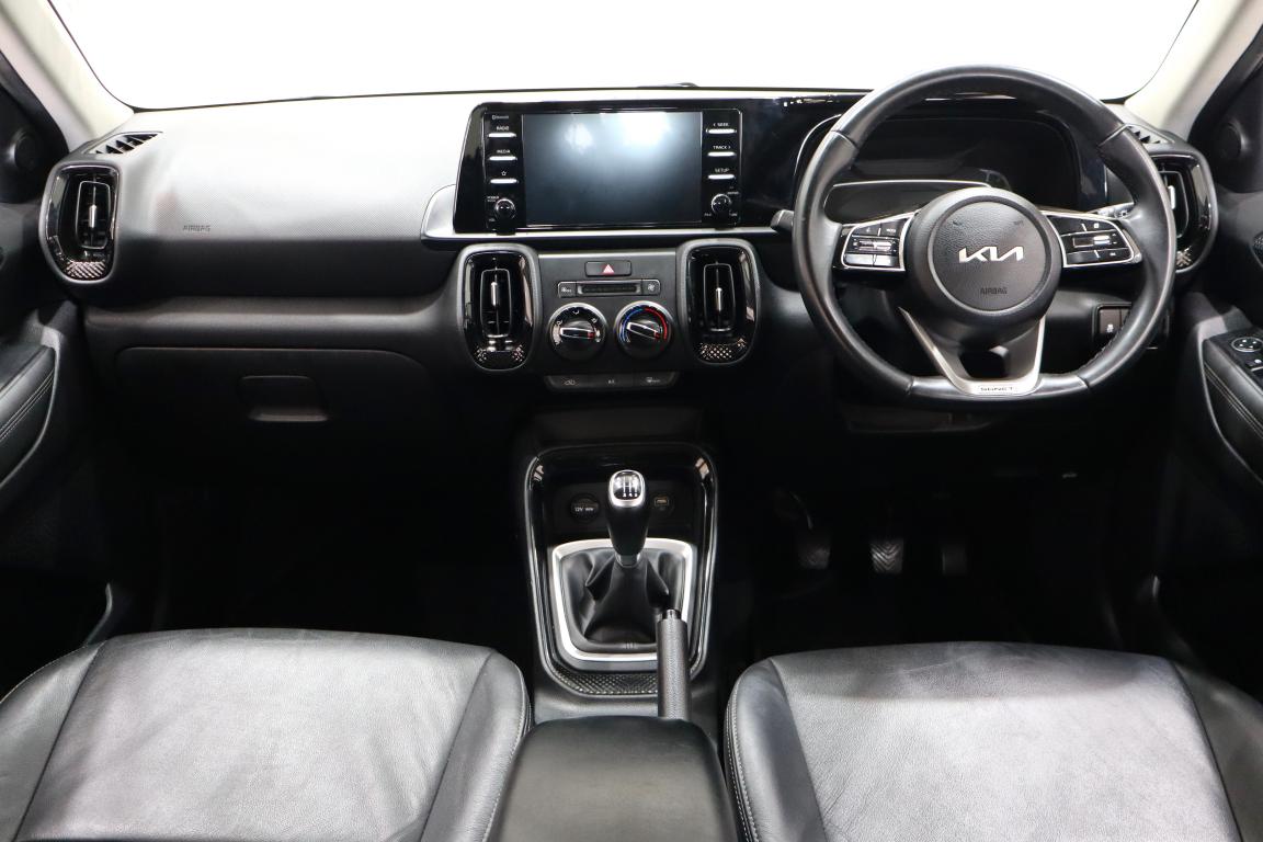 2022 Kia Sonet 1.5 EX