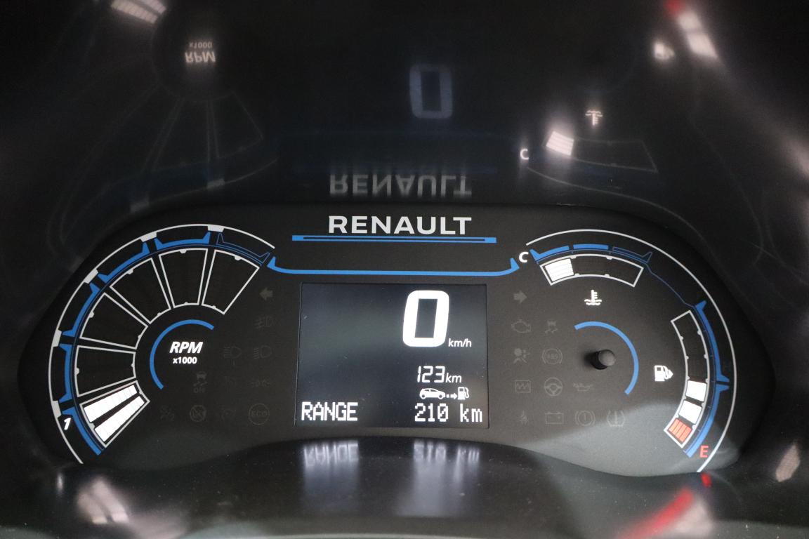 2025 Renault Triber 1.0 Dynamique