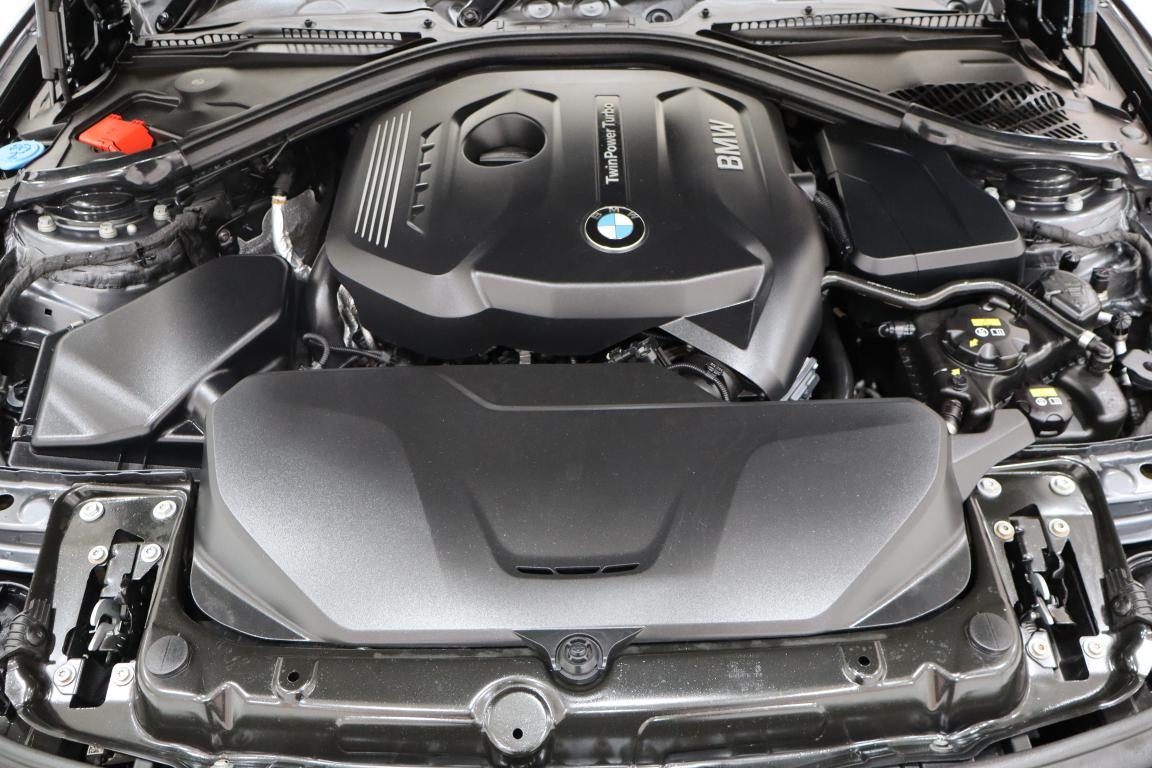 2017 BMW 3 Series 320i auto