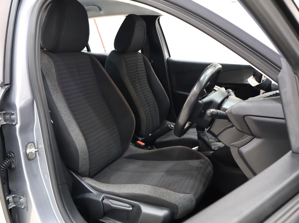 2022 Peugeot 208 1.2 Active