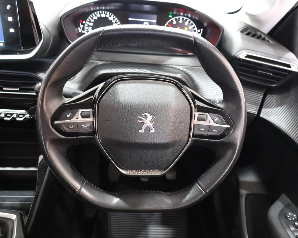 2022 Peugeot 208 1.2 Active