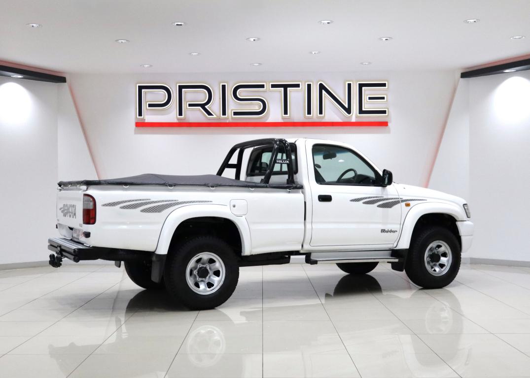 2003 Toyota Hilux 2700i Raider
